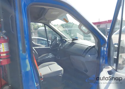 2017 Ford Transit-250 T-250 из США, поврежденный, VIN 1FTYR2CM2HKB28727